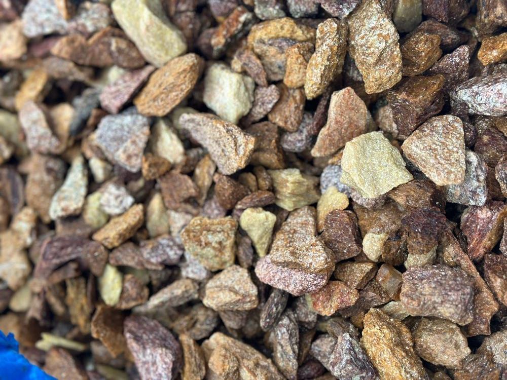 Златолит персиковый декоративная каменная крошка купить в Егорьевске