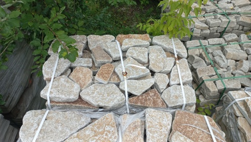 Гранитный плитняк галтованный для парковки купить в Егорьевске