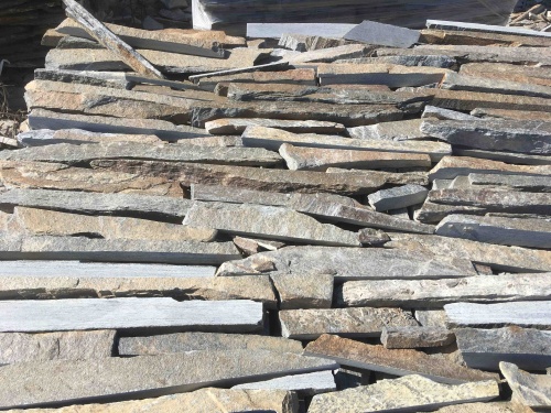 Горбушка златолит мультиколор для облицовки купить в Егорьевске