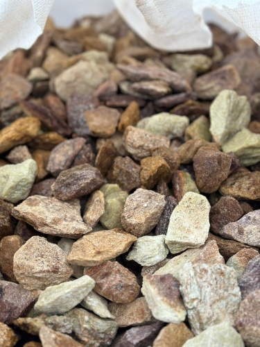 Златолит персиковый декоративная каменная крошка купить в Егорьевске