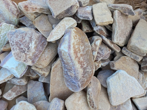 Златолит жёлтый, жёлто-зелёный глыбки и валуны для ланшафтного дизайна купить в Егорьевске