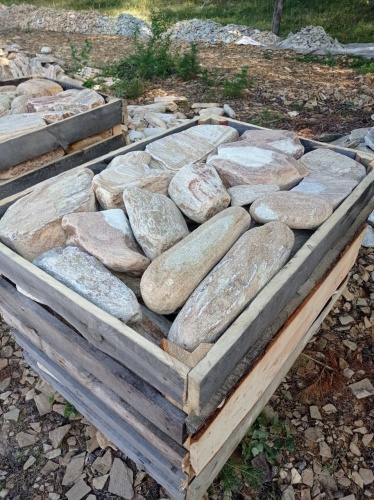 Златолит жёлтый, жёлто-зелёный глыбки и валуны для ланшафтного дизайна купить в Егорьевске