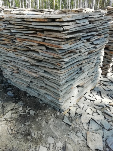 Плитняк златолит Уральский для цоколя, отмостки купить в Егорьевске