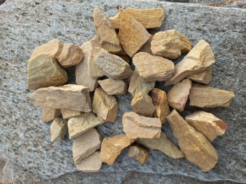 Златолит жёлтый декоративная каменная крошка купить в Егорьевске