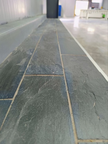 Плитка чёрная из натурального камня фасадная 30 см * 5 см, толщина 7 мм -30 мм купить в Егорьевске